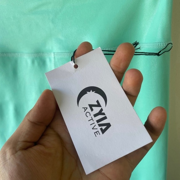 Zyia Active Turquoise Metallic Plus Light n Tight Hi-Rise 7/8 - Picture 5 of 10